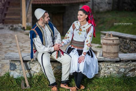 Shqiptar .